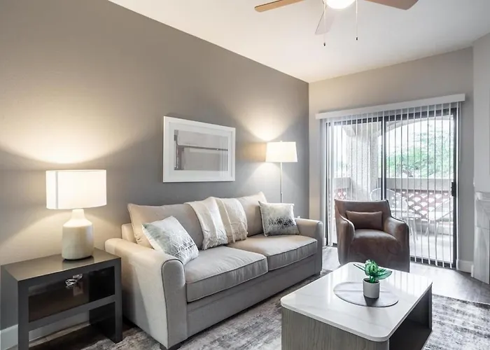 Landing Modern With Amazing Amenities Appartement