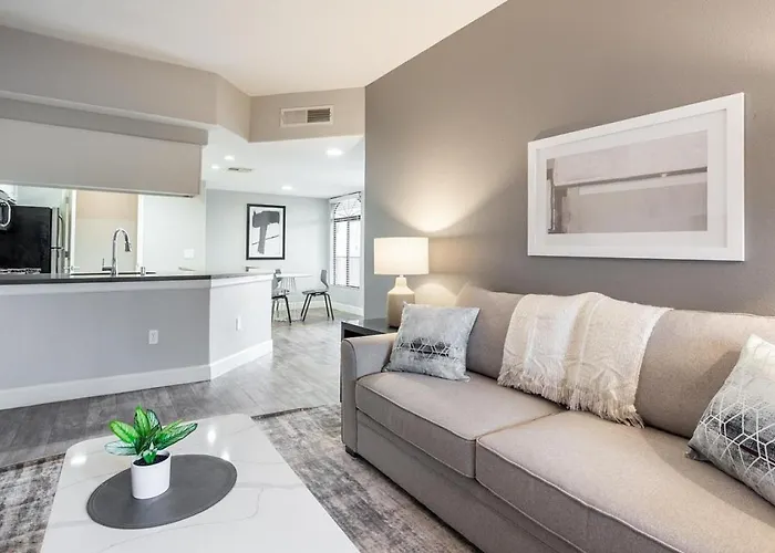 Landing Modern With Amazing Amenities Phoenix
