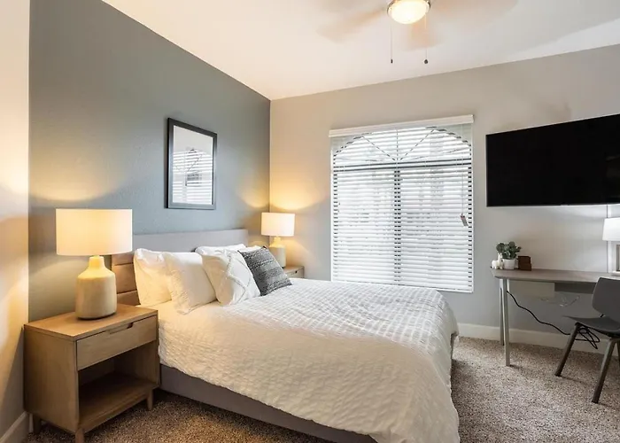 Landing Modern With Amazing Amenities * Phoenix